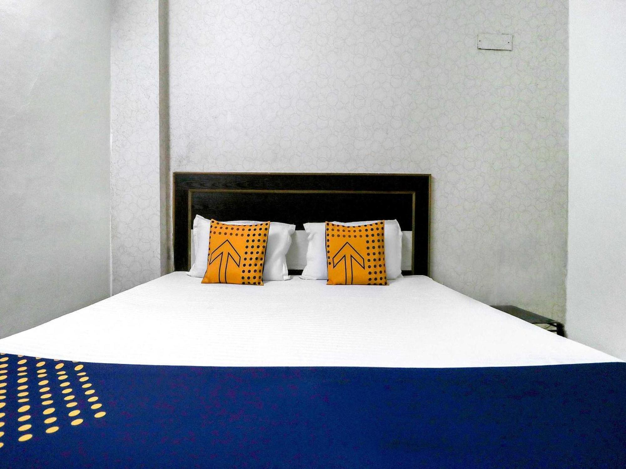 Hotel O Sun City 42 Chandigarh Exterior photo